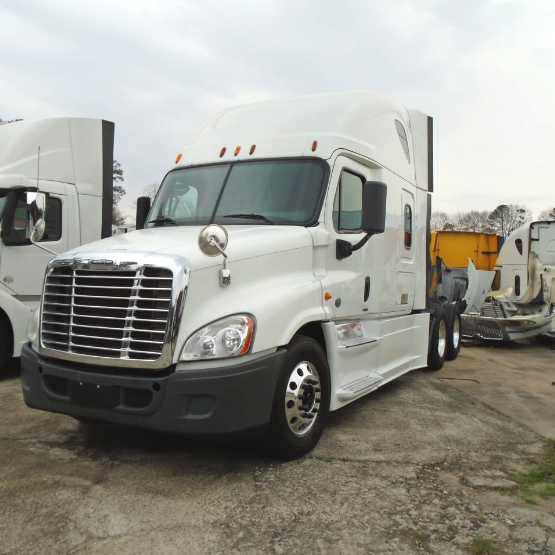 importaciones de tractocamiones y cajas secas nuevo laredo